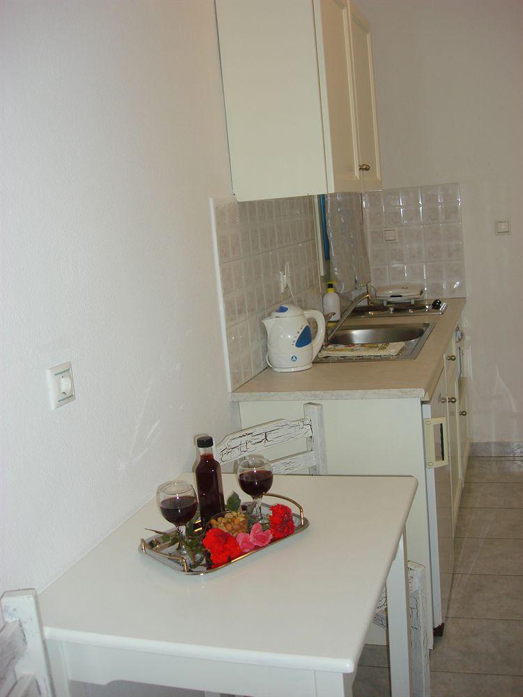 Joseph Apartments Páros Eksteriør bilde