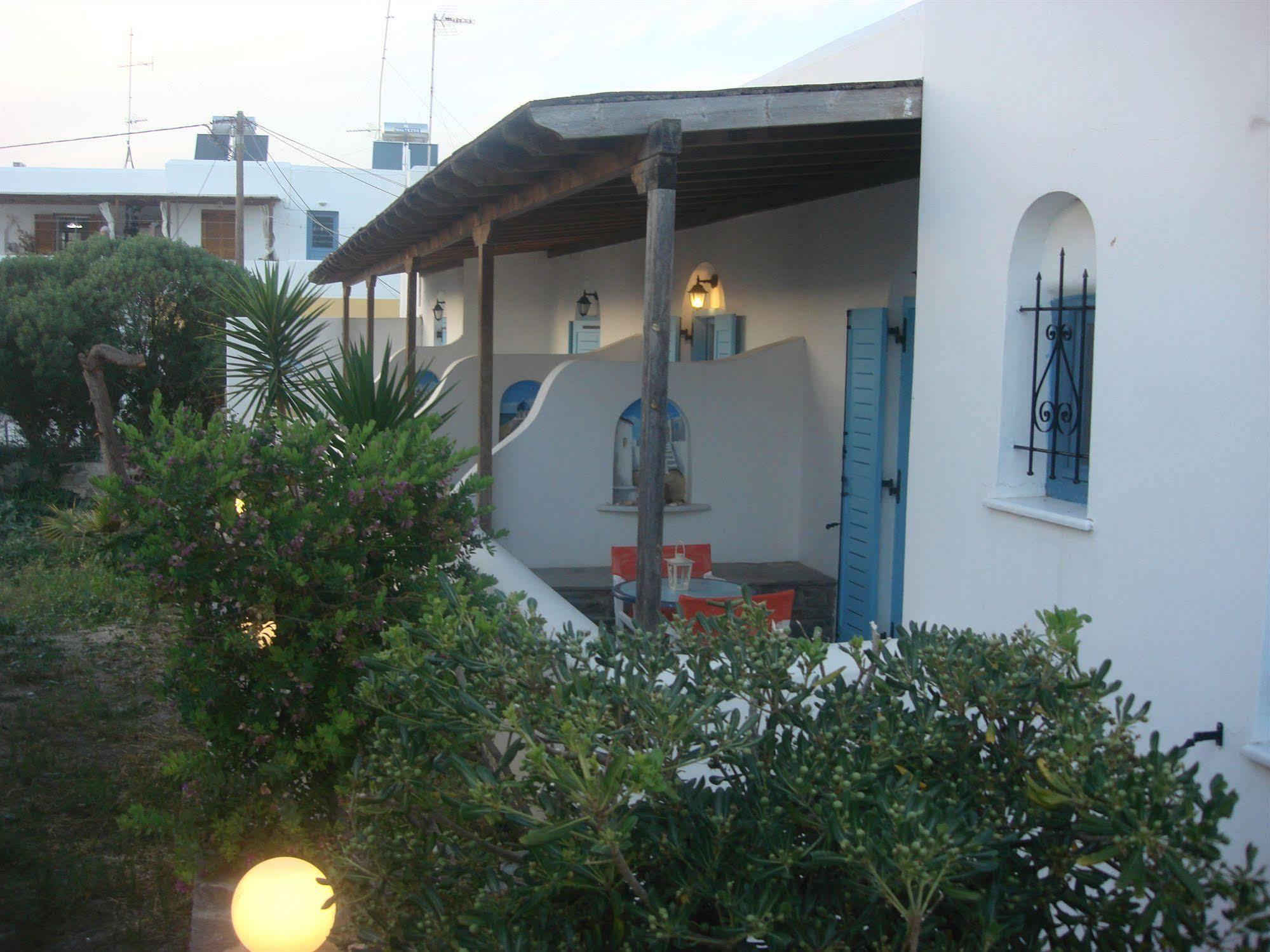 Joseph Apartments Páros Eksteriør bilde